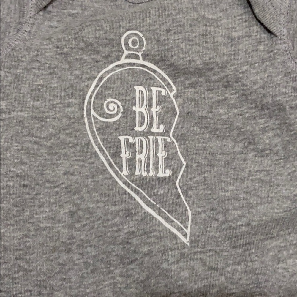 💕DONATED💕🌻3/20$ Little Dilascia Half Best Friend Onesie - Picture 3 of 4